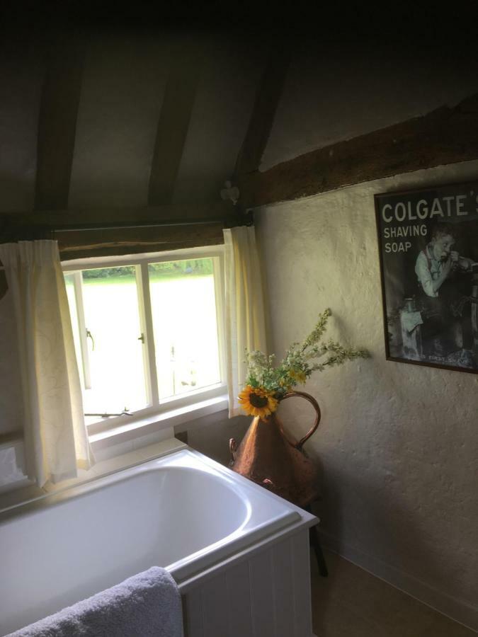 Bumble Cottage B&B Stradbroke Buitenkant foto