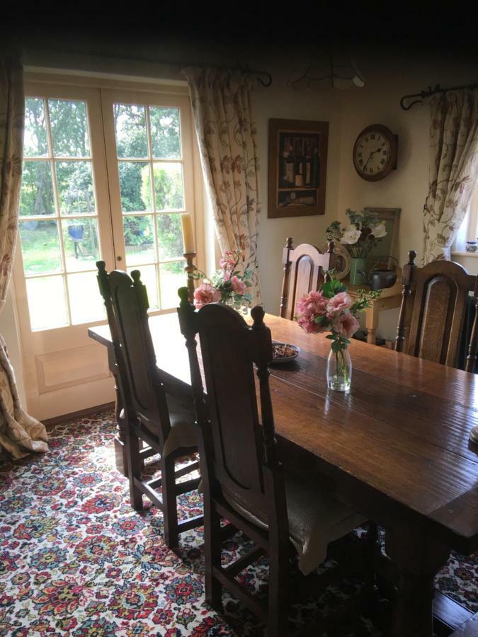 Bumble Cottage B&B Stradbroke Buitenkant foto